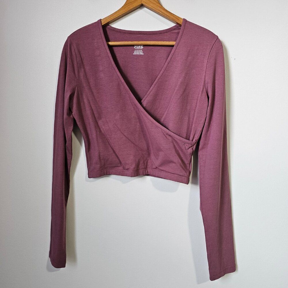 EUC LIKE NEW PINK VICTORIA'S SECRET MAEVE SURPLICE SEMI CROP LONGSLEEVES TOP S